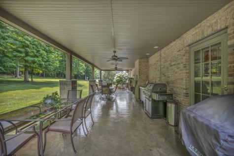 31 Jo Glen Drive Morgantown WV 26508