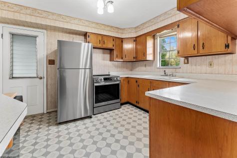 665 Killarney Drive Morgantown WV 26505