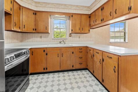 665 Killarney Drive Morgantown WV 26505