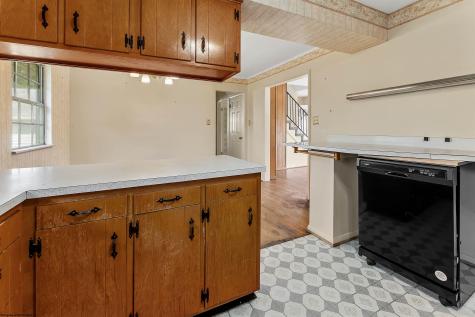 665 Killarney Drive Morgantown WV 26505