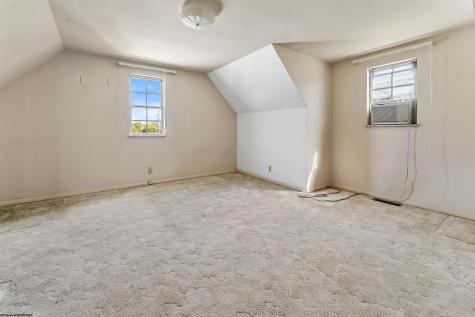 665 Killarney Drive Morgantown WV 26505