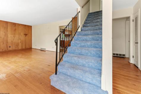 665 Killarney Drive Morgantown WV 26505