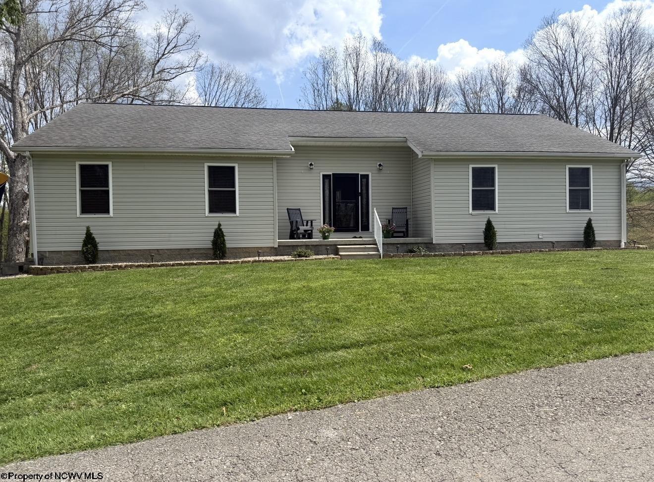 109 Cottage Hill Lane Beverly WV 26253