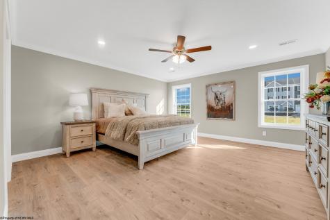 46 Martin's Perch Drive Fairmont WV 26554