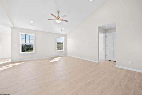 46 Martin's Perch Drive Fairmont WV 26554