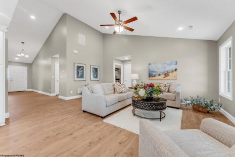 46 Martin's Perch Drive Fairmont WV 26554