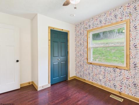 38 Rabish Lane Fairmont WV 26554