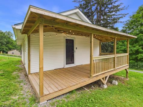 38 Rabish Lane Fairmont WV 26554