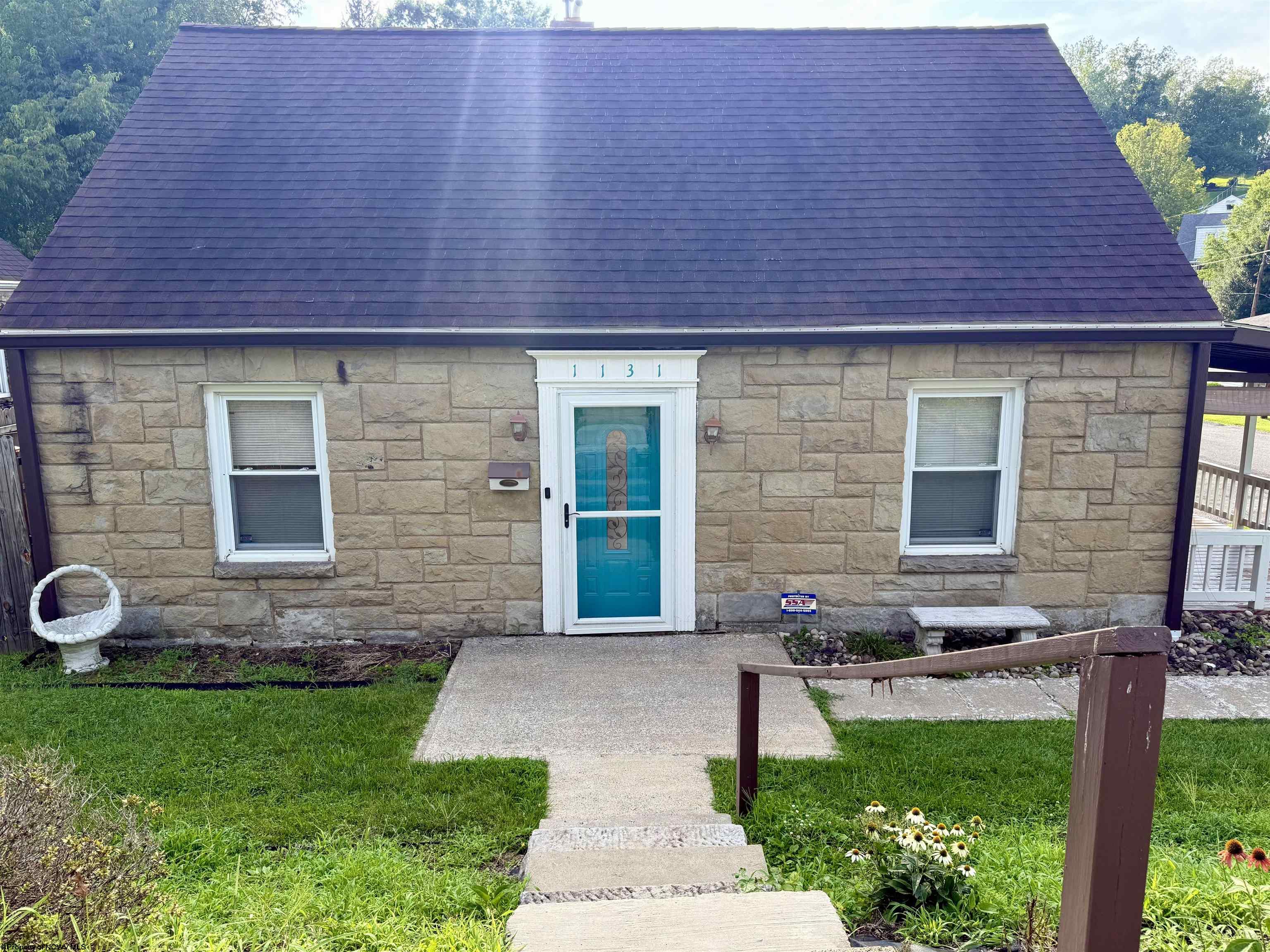 1131 S Park Drive Fairmont WV 26554