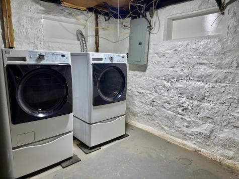 1131 S Park Drive Fairmont WV 26554