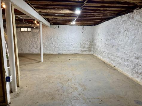 1131 S Park Drive Fairmont WV 26554