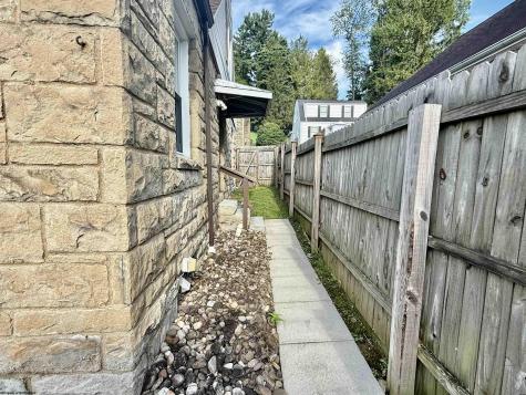 1131 S Park Drive Fairmont WV 26554