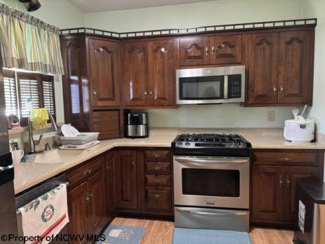 344 E 7th Street Weston WV 26452-0000