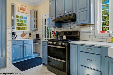 518 Stanley Avenue Clarksburg WV 26301