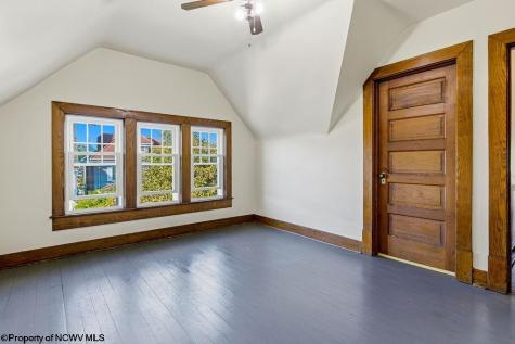 518 Stanley Avenue Clarksburg WV 26301