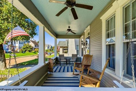 518 Stanley Avenue Clarksburg WV 26301