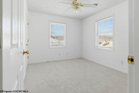 46 Oakridge Lane Bridgeport WV 26330-0000