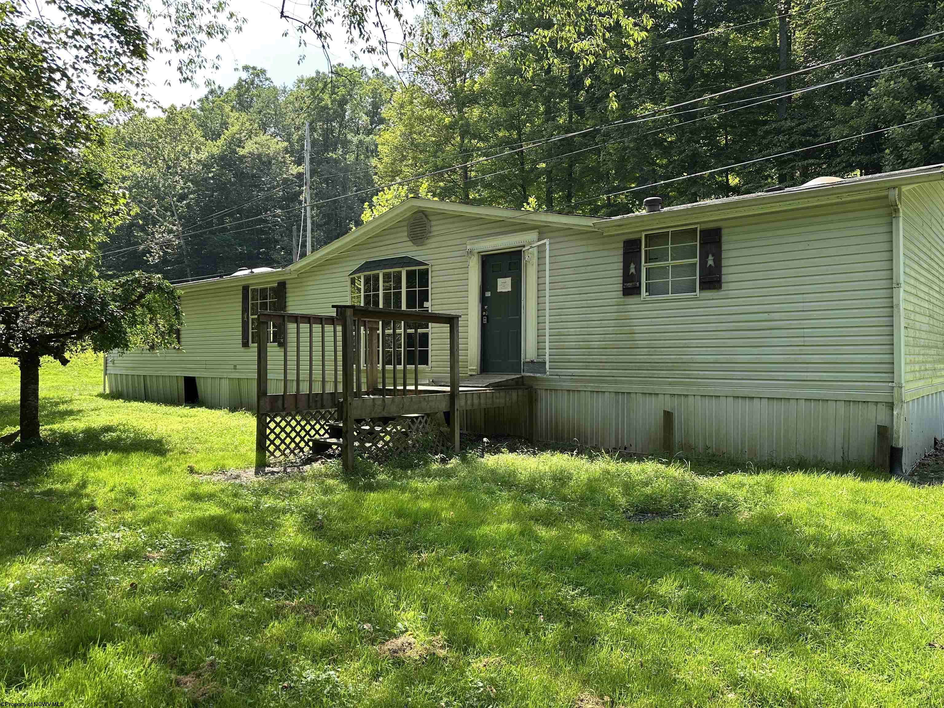 366 Samaria Road Fairmont WV 26554