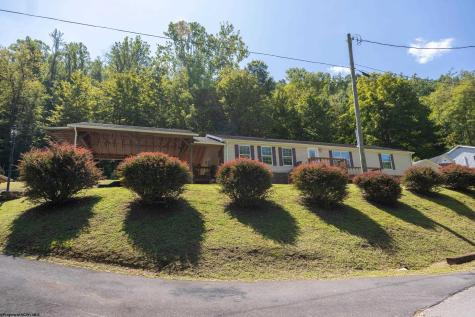 458 Bell Street Webster Springs WV 26288