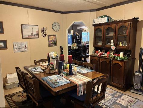1058 Bean Hollow West Union WV 26456