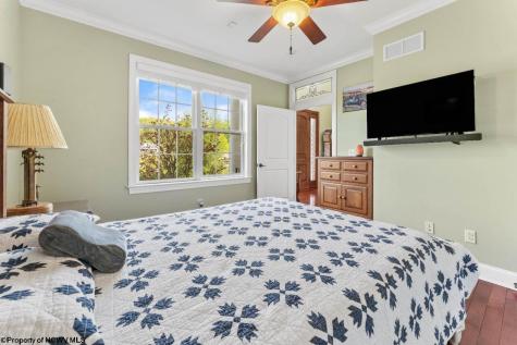 211 Merideth Street Morgantown WV 26508