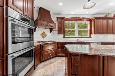 211 Merideth Street Morgantown WV 26508