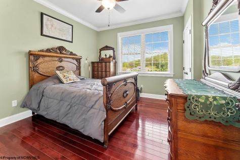 211 Merideth Street Morgantown WV 26508