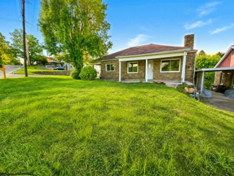 1529 Fairmont Avenue Fairmont WV 26554