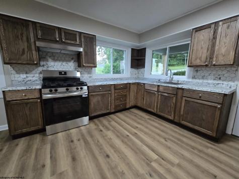 1529 Fairmont Avenue Fairmont WV 26554