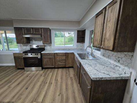 1529 Fairmont Avenue Fairmont WV 26554