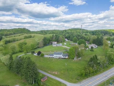 108 Hillview Lane Buckhannon WV 26201