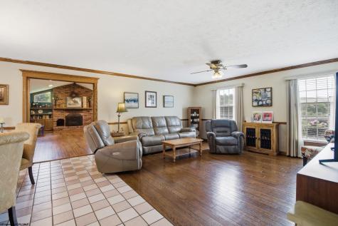 108 Hillview Lane Buckhannon WV 26201
