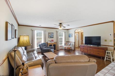 108 Hillview Lane Buckhannon WV 26201