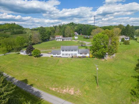 108 Hillview Lane Buckhannon WV 26201