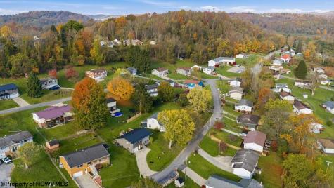 1809 Lafayette Circle Fairmont WV 26554
