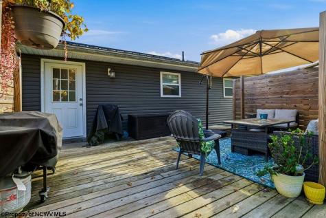 1809 Lafayette Circle Fairmont WV 26554
