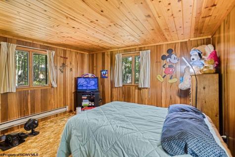 264 Primrose Lane Terra Alta WV 26764