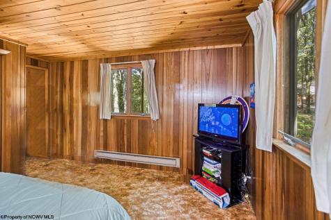 264 Primrose Lane Terra Alta WV 26764