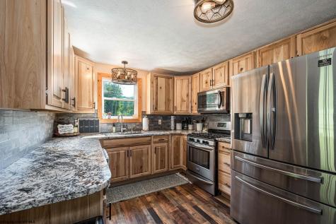 687 Cobun Creek Road Morgantown WV 26508