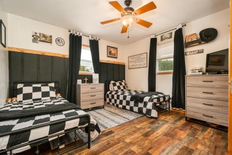 687 Cobun Creek Road Morgantown WV 26508