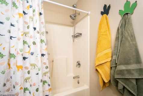 687 Cobun Creek Road Morgantown WV 26508