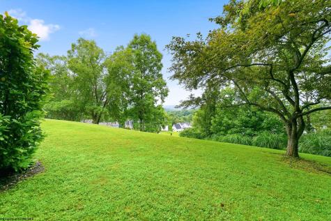 1416 Arcadia Drive Fairmont WV 26554