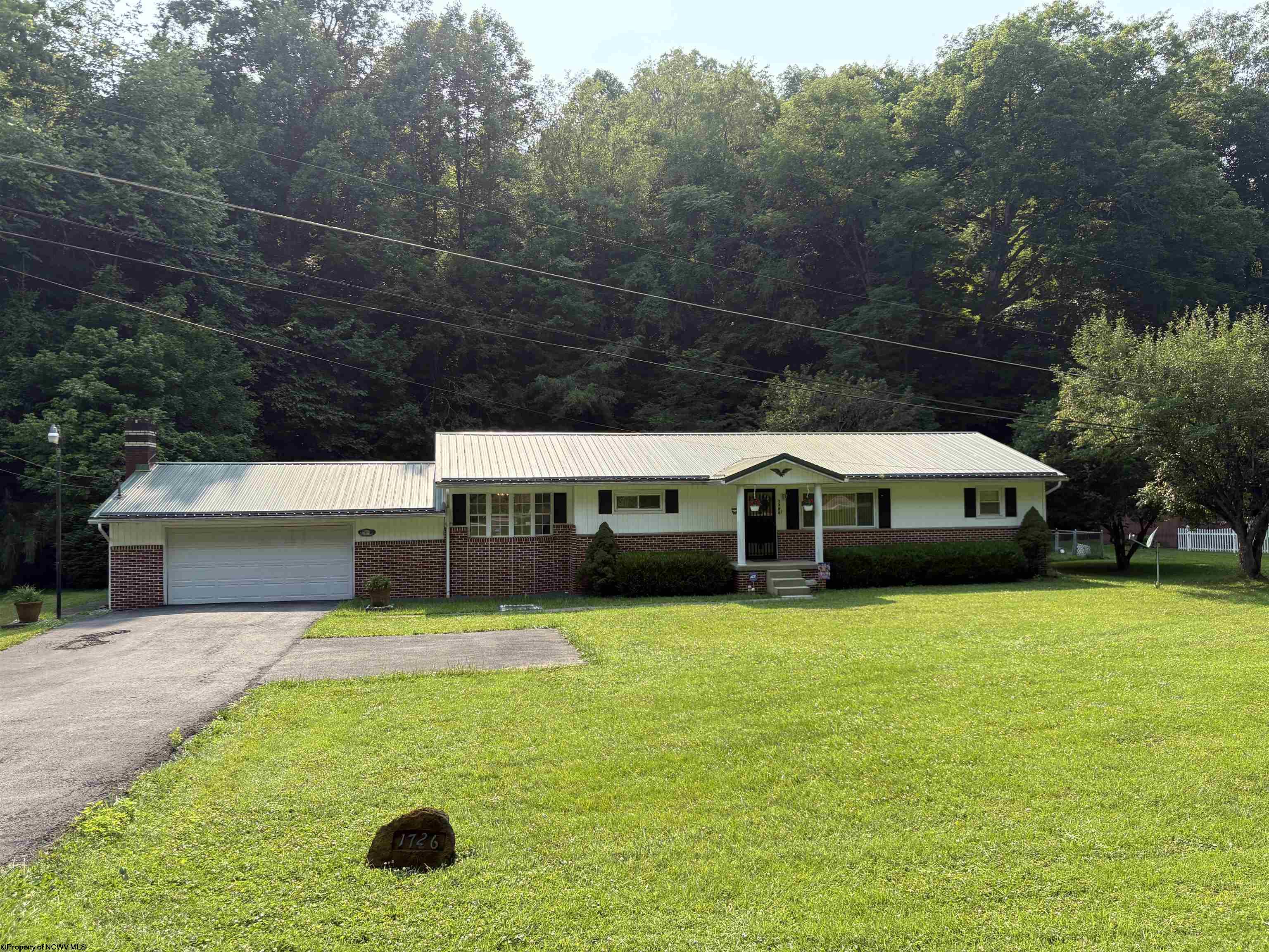 1726 Flaggy Meadow Road Mannington WV 26582