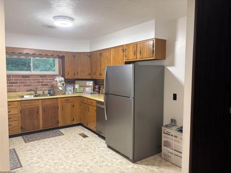 1726 Flaggy Meadow Road Mannington WV 26582