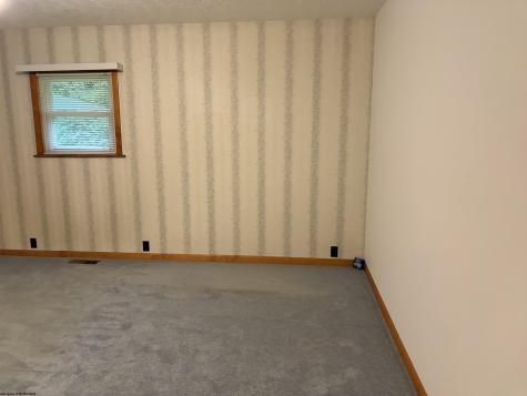 1726 Flaggy Meadow Road Mannington WV 26582