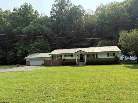 1726 Flaggy Meadow Road Mannington WV 26582