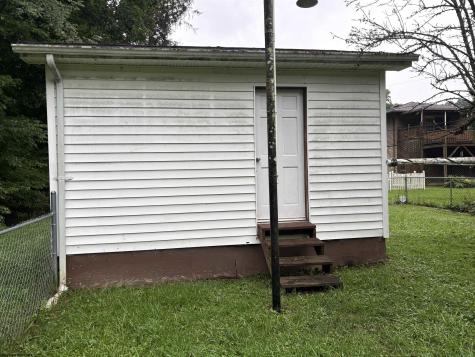 1726 Flaggy Meadow Road Mannington WV 26582