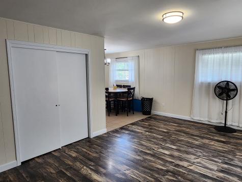 8046 Kidd Avenue Stonewood WV 26301