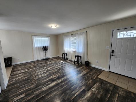 8046 Kidd Avenue Stonewood WV 26301