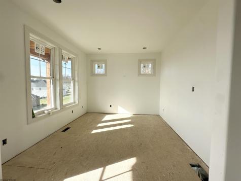 102 Iris Lane Morgantown WV 26501